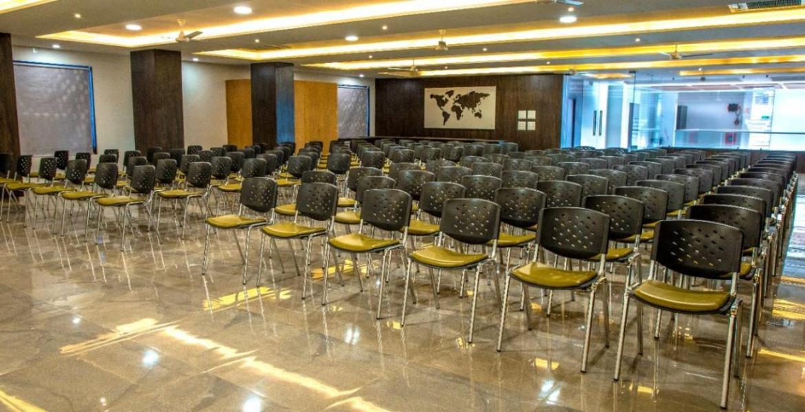 Hotel Shivalik - Mehsana Mahesana Экстерьер фото