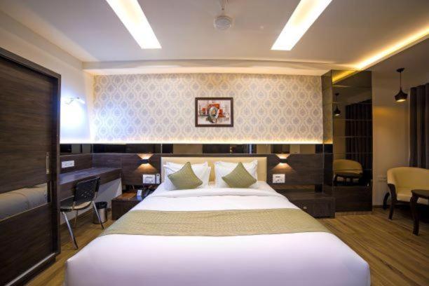 Hotel Shivalik - Mehsana Mahesana Экстерьер фото