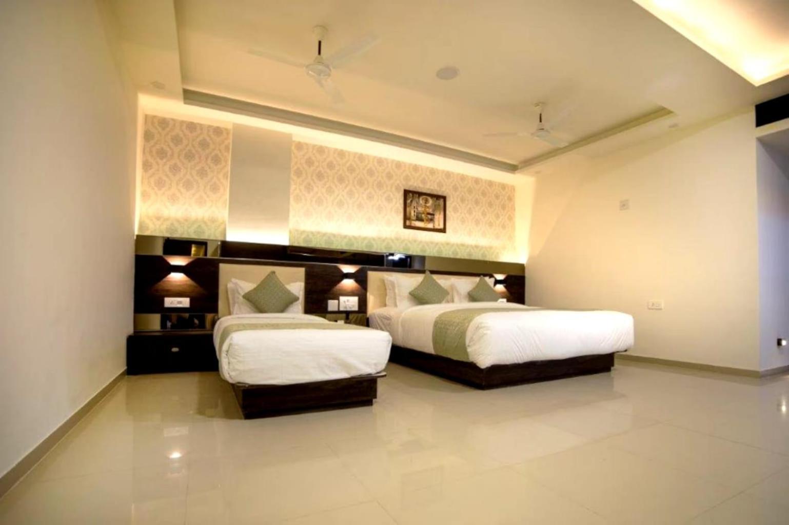 Hotel Shivalik - Mehsana Mahesana Экстерьер фото